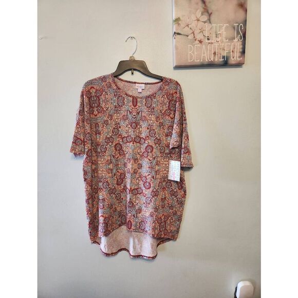 NWT Lularoe Irma Shirt Size S Red and Aqua Print - Picture 1 of 3